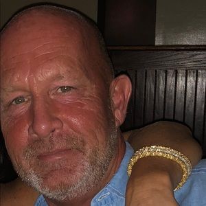 Meet your Posher, Charles